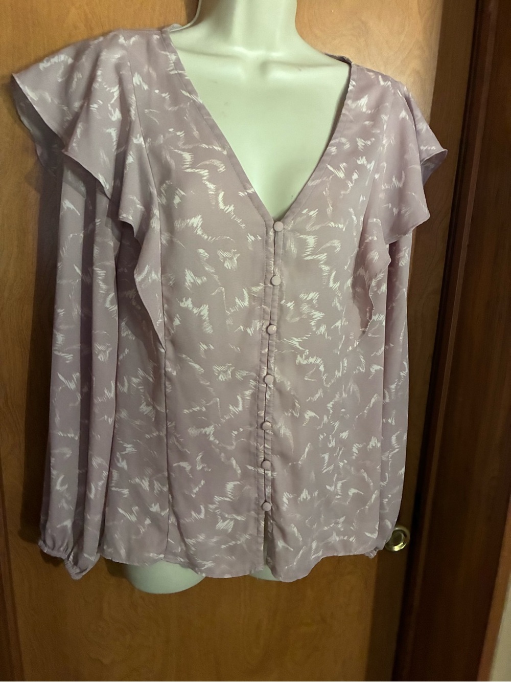 Women's Dusty Rose Button-Front V-Neck Blouse